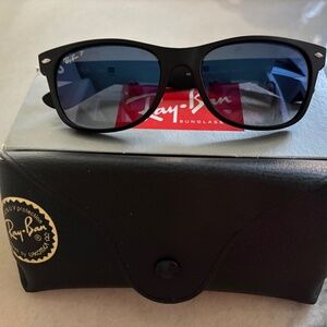 Ray-Ban